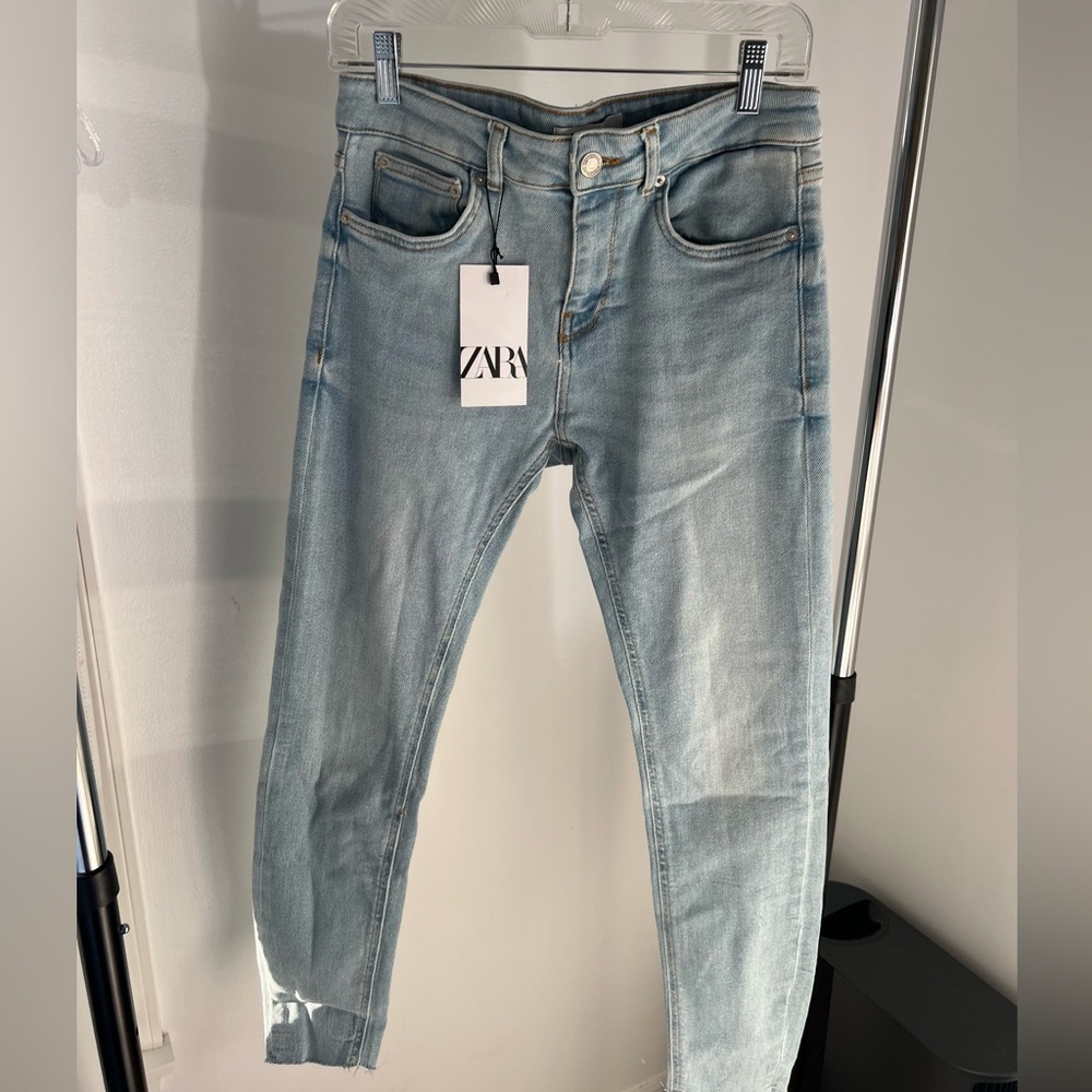 Zara Cropped Jeans Size 38/ US6